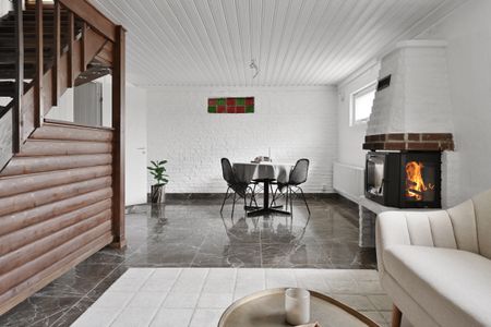 Säbyholmsvägen, Rosersberg - Photo 3