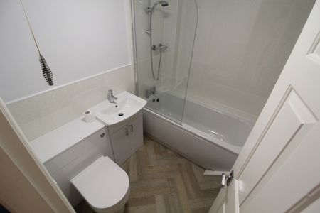 47 Bernard Street, Woodville, Swadlincote, DE11 8BZ - Photo 5