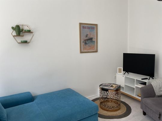 Gemeubeld appartement in een zijstraat van de Meir! - Photo 1