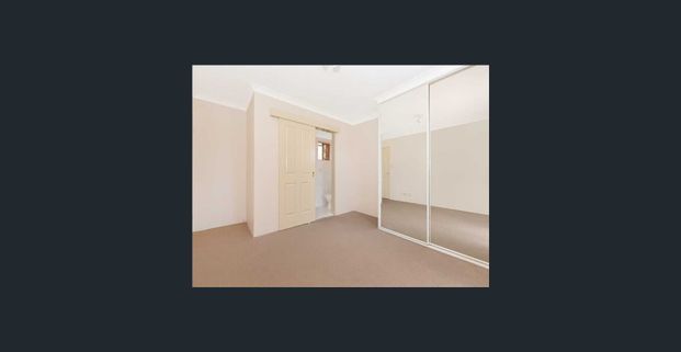 2-BEDROOM APARTMENT IN CHERMSIDE, EXCELLENT LOCATION!! - Photo 1