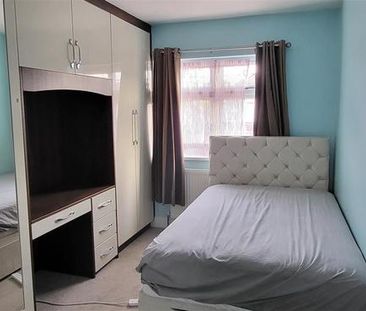 5 bedroom semi-detached house to rent - Photo 6