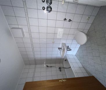 Helle und geräumige 2 Raum Wohnung - Foto 3