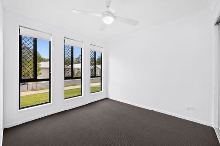 Ultimate Family Lifestyle in Burpengary - Stunning 4-Bedroom Home with Double Garage - Photo 4