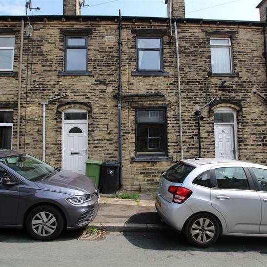 South Parade, Cleckheaton, BD19 - Photo 1