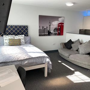 1 bedroom private hall to rent - Photo 2