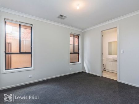 Attractive Family Home in Beachside Location - Photo 4