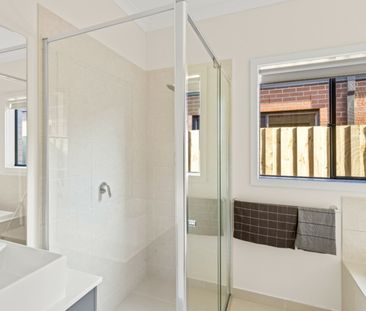 52 Eagle Road, Armstrong Creek VIC, Belconnen - Photo 6