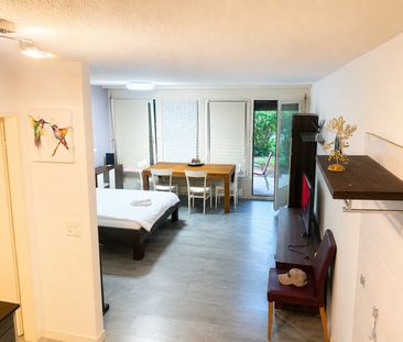 ✨ Fully Furnished 1.5-Room Apartment with Peaceful Surroundings in ... - Photo 3