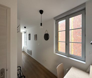 TYPE 2 MEUBLÉ 22.97 M² - HYPER CENTRE-VILLE - Photo 2