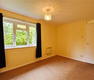 1 bedroom semi-detached house to rent - Photo 5