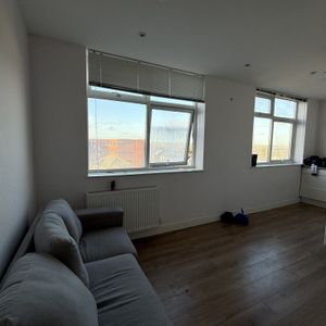 Buckingham Street, AYLESBURY - Photo 3