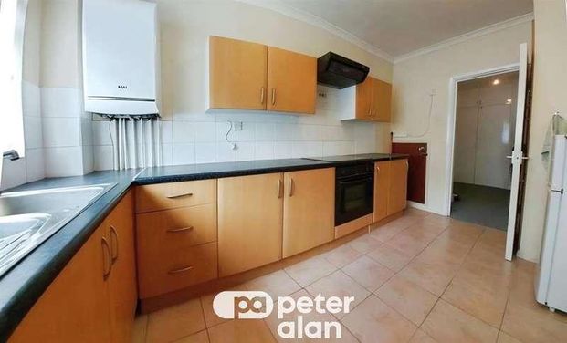 Long Oaks Court, Sketty, Swansea, SA2 - Photo 1