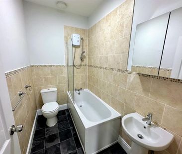 1 bedroom flat to rent - Photo 6