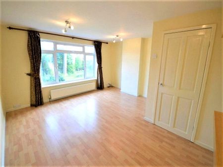 4 bedroom terraced house to rent - Photo 3