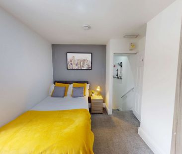 Folly Lane Room 5 - Photo 5