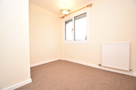 Edward Fitzgerald Court, Woodbridge, Suffolk, IP12 4LA - Photo 3