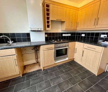 HANKINSON ROAD, CHARMINSTER (83AHA) - Photo 4