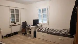 Moderne 3,5-Zimmer-Wohnung in zentraler Lage - Photo 4