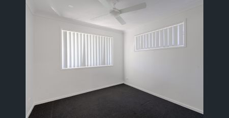 CHRISTMAS BONUS - BARGARA OPPORTUNITY - SOLAR - NOT TO BE MISSED - AVAILABLE - Photo 4