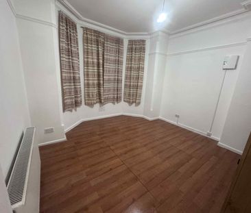 1 Bed Flat, Tavistock Court, LU1 - Photo 4