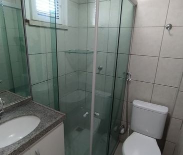 CASA MULTIFAMILIAR COND. FECHADO - Foto 1