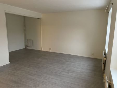 Rymlig 1:a Centralt - Foto 3