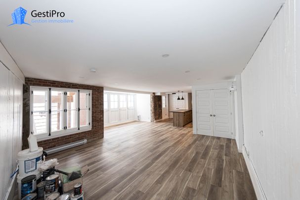 107 Ste-Anne - Photo 1