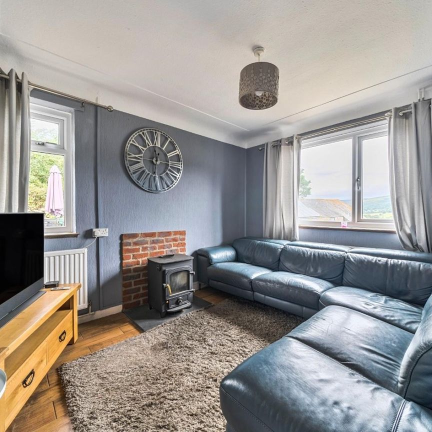 4 bedroom House To Let - Photo 1