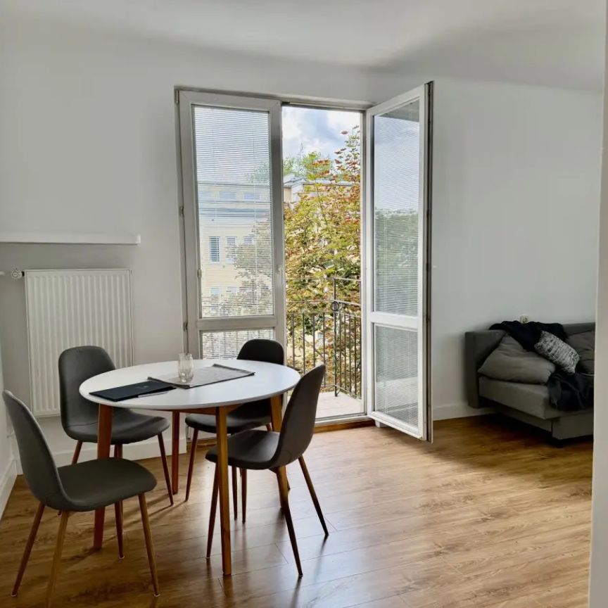 Szanajcy | 32m² | Balkon | Świetna komunikacja - Фото 1