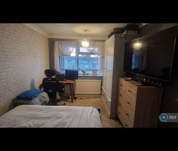 3 bedroom terraced house to rent - Photo 6