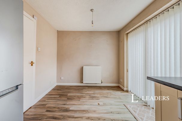 2 bedroom house to rent Blackett Road, Maidenbower, Crawley, West Sussex, RH10 - Photo 1