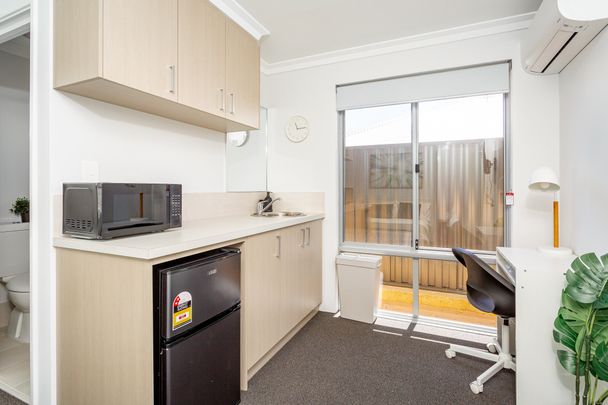 Madora Bay - Photo 1