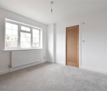 4 bedroom detached house to rent - Photo 6