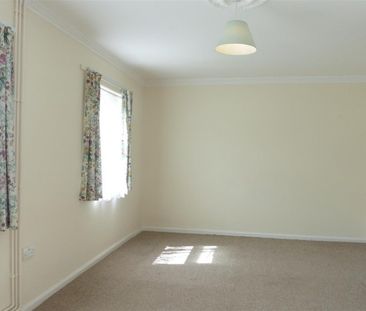 2 Bedroom House to Rent in South Grove, Wymington, Northants, NN10 - Photo 1