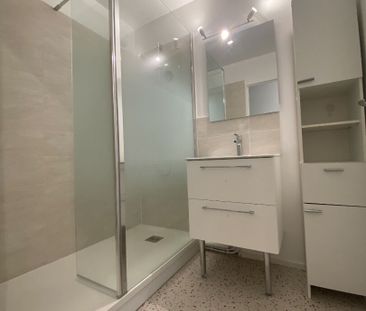 Location Appartement 3 pièces 66m² - Photo 3