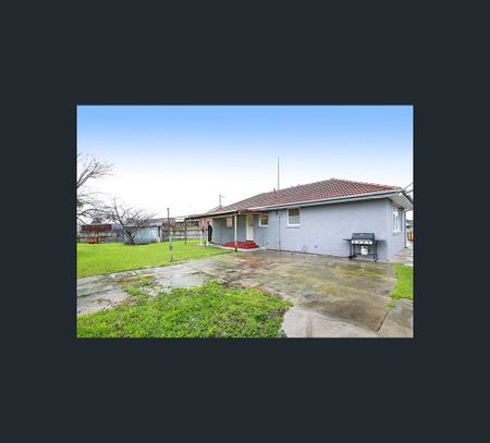 11 Montana Court, Corio, Vic 3214 - Photo 3