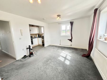 Massingham Park, Taunton, Somerset - Photo 2