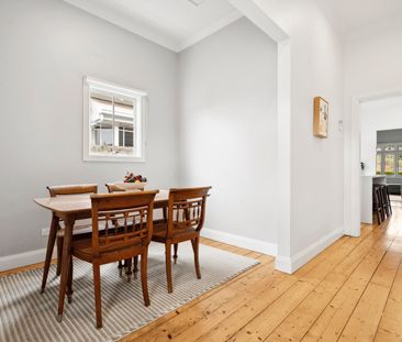 Coveted Location - Oozing Charm - Photo 3
