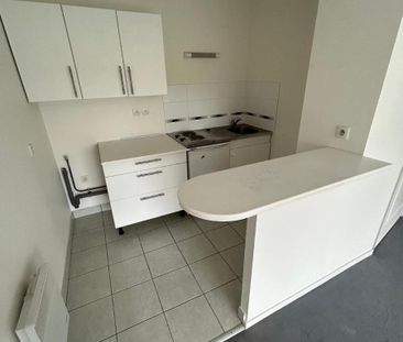 Location Appartement 2 pièces 47m² DOUAI 59500 - Photo 3