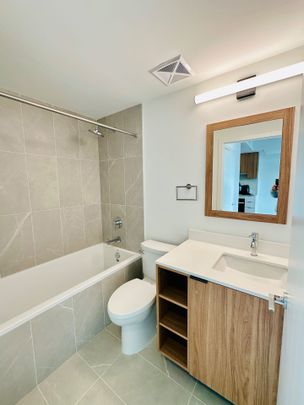 For Lease - 1037 The Queensway N/A Unit# 504, Toronto, Ontario - Photo 1