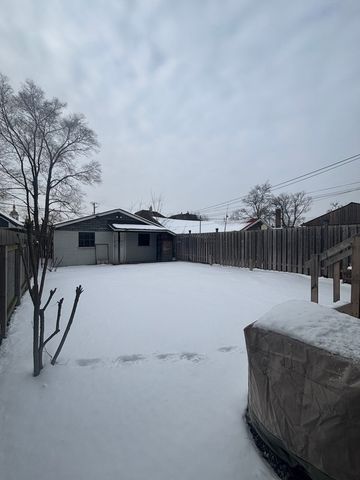 $2,700 / 3 br / 2 ba / 1400 sqft 203 Avondale St - Photo 5