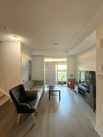 For Lease - 1071 Lockie Drive, Oshawa, Ontario - Photo 2