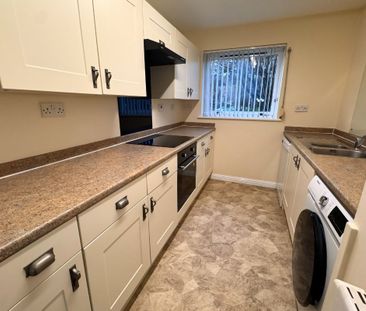 2 Bed, Flat - Photo 6