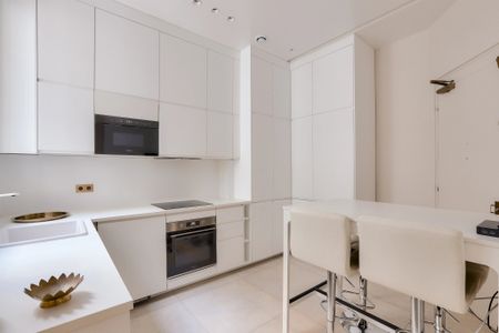 Location appartement, Paris 17ème (75017), 6 pièces, 214 m², ref 85454591 - Photo 4