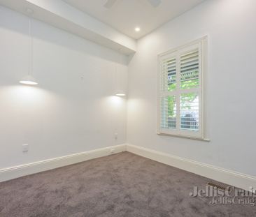 17 Erica Street, Windsor - Photo 6