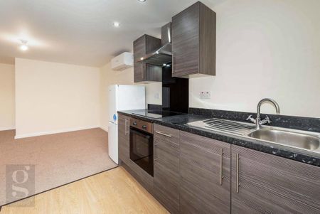 1 bedroom flat to rent - Photo 5