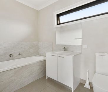 SURE TO IMPRESS - Photo 6