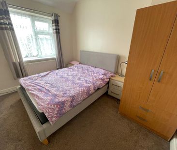 3 bedroom apartment to rent - Photo 5