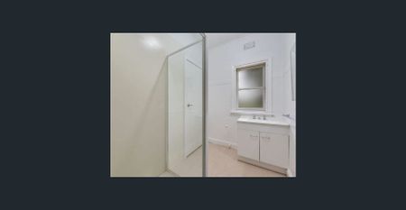 Red brick in Vincent - Photo 5