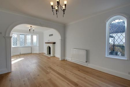 4 bedroom detached house to rent - Photo 4